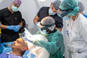 Practicas del master de tricologia femel 2025 (12)